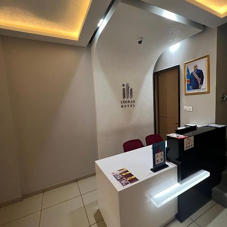 Ixoras Hotel Victoire Kinshasa Kültér fotó