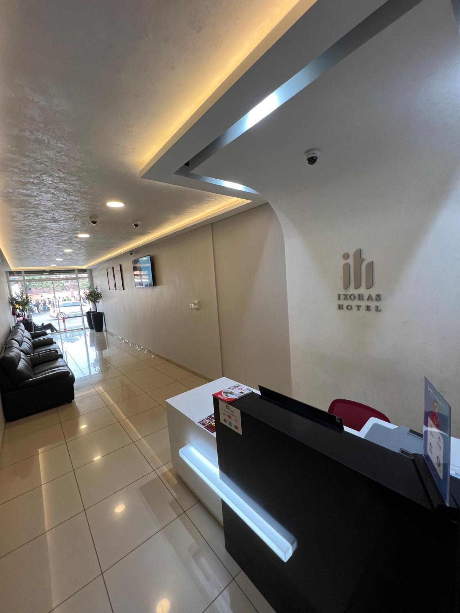 Ixoras Hotel Victoire Kinshasa Kültér fotó
