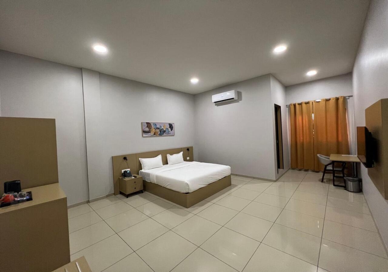 Ixoras Hotel Victoire Kinshasa Kültér fotó